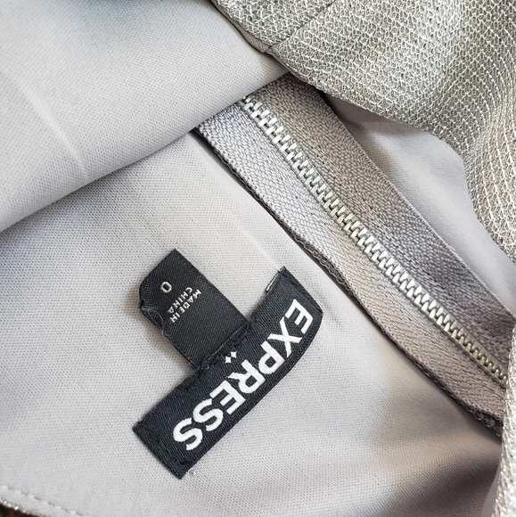 Express Size 0 silver cocktail dress - Picture 4 of 5